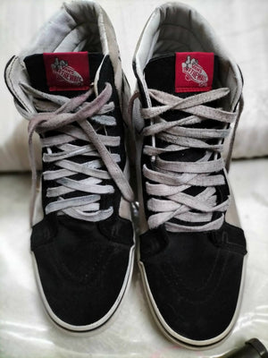 sports shoes