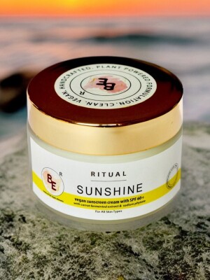 Be's sunshine sunscreen cream with spf 60+