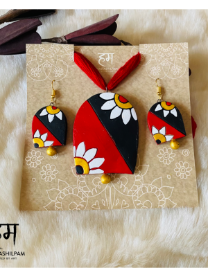 Terracotta Necklace & Earrings (Red & Black)