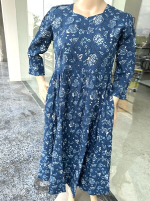 Cotton Maxi Available in sizes from S to XXL with pocket by RO