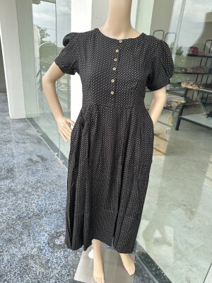 Cotton dress with pocket, available in sizes from XS to XXL