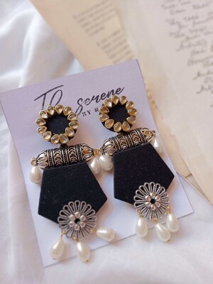 Rainvas Black long jhumka earrings with pearls for women