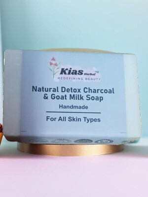 Natural detox charcoal & goat milk soap | luxury cleansing bar , paraben-free | set of 3