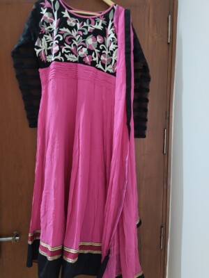 Pink anarkali suit for women in pure Georgette with dupatta