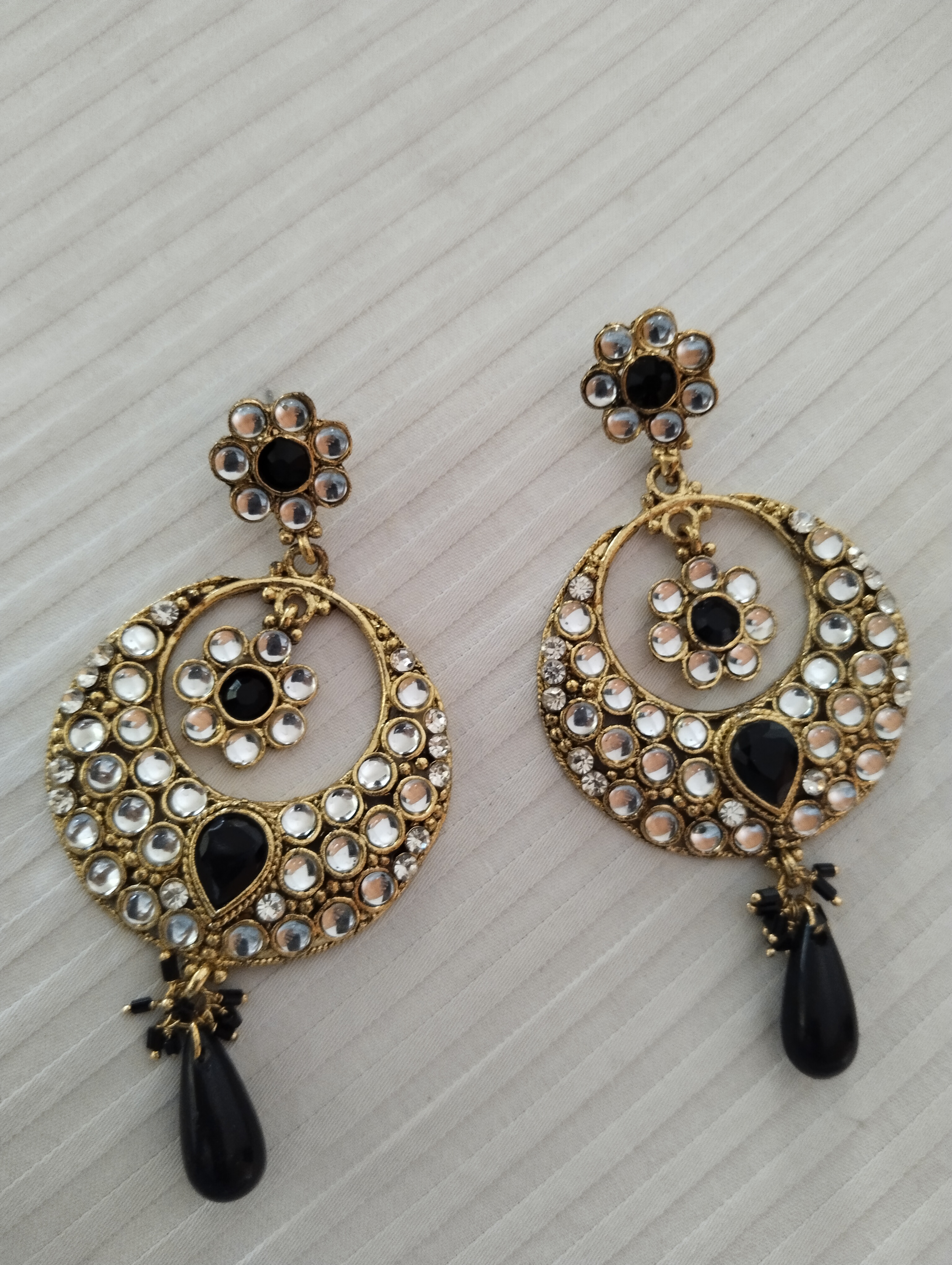 Silver Kundan Earrings – Manjha