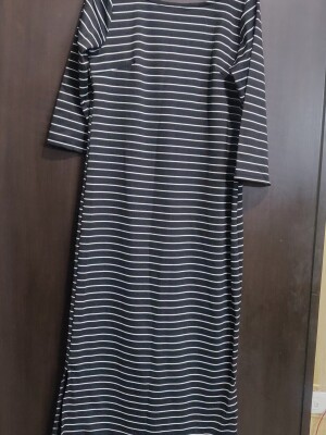 Mango, Black n white dress with horizontal stripes.