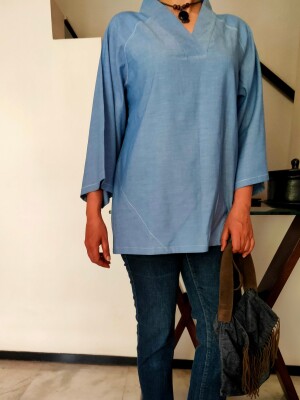 Blue curated & stylish V-neck ARIA top for women