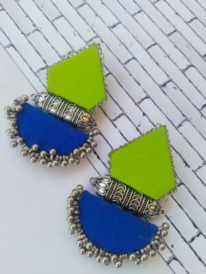 Rainvas Parrot green and blue earrings