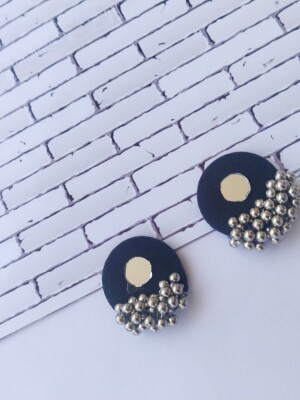 Rainvas Tiny dark blue and silver round studs earrings for girls