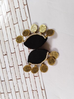 Rainvas Black semi circular beaded studs earrings for women