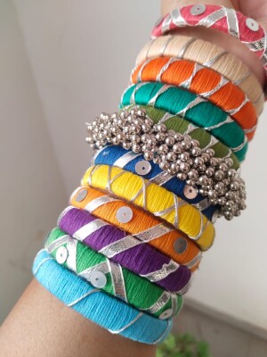 Multi Color Bangles