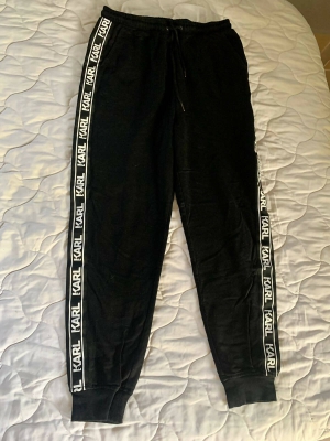 women's track pants