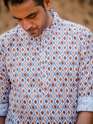 White Cotton Ekat Print Men's Kurta Ethnic Wear, Indian Fashion, Traditional Attire, Full-Length Sleeves, Cultural Pattern