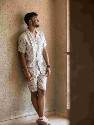 Beige Linen Print Men's Co-ord Set Coordinated Look, Chic Design, Breathable Fabric, Versatile Style