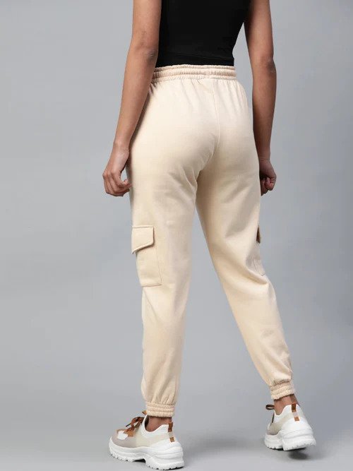 Elegant trousers with pressed crease Color cream - RESERVED - ZS287-01X