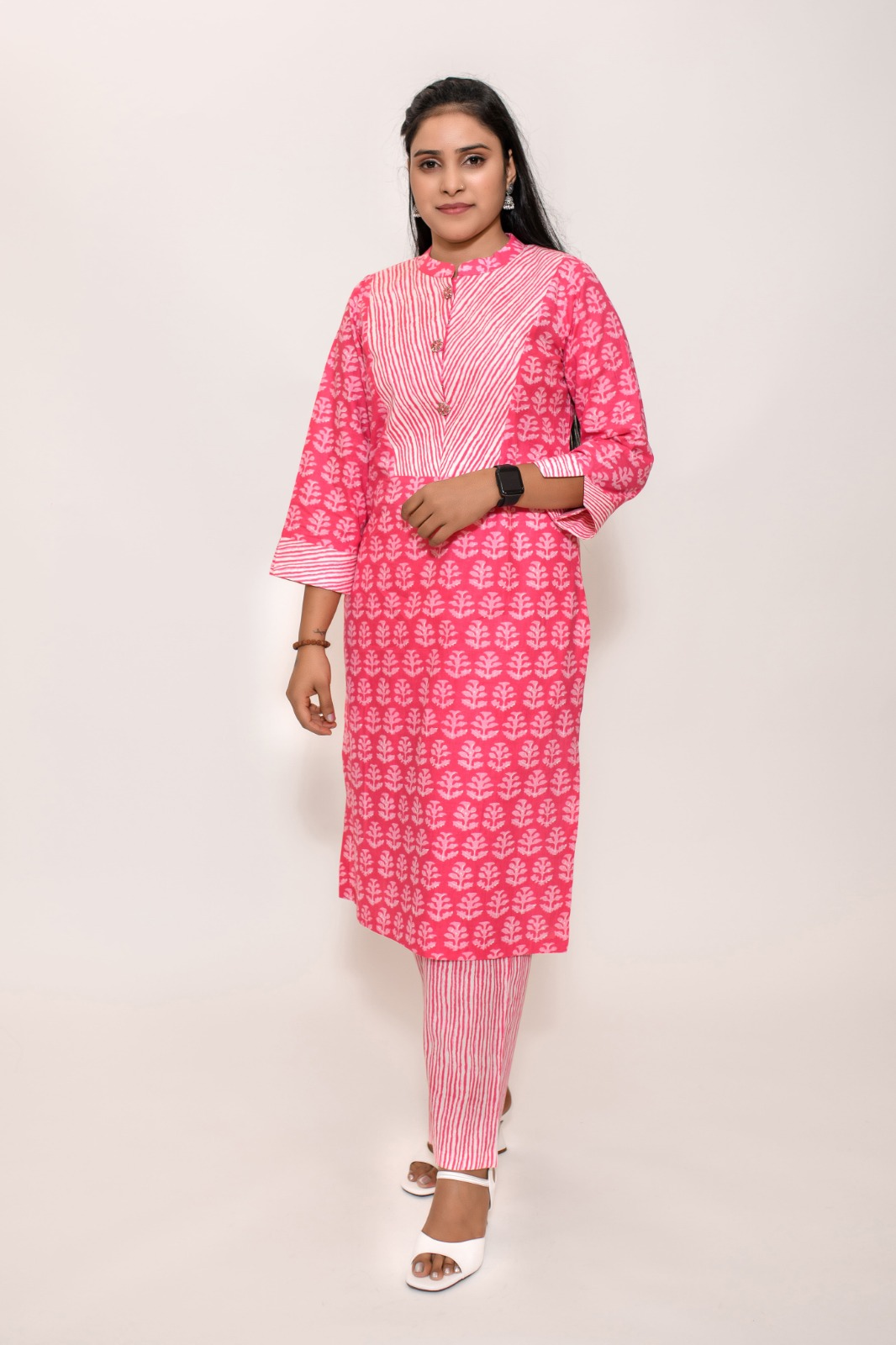 Cotton Collar Kurti at Rs 400 | Pink City | Jaipur | ID: 13485638530