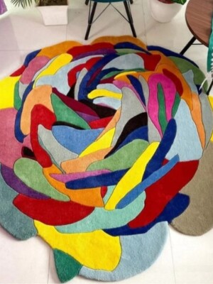 FLOWER Hand Tufted Multi Color Rug Irregular 100% Wool Area Rug For Bedroom Aesthetic Minimalist Tufted Rug
