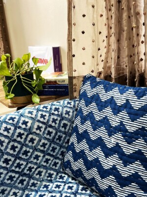 Bule Zig Zag Cotton Cushion Cover - 16 x 16 inches