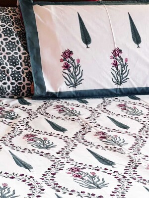 White Block Printed 210 Thread Count Cotton Double Bedsheet Set With 2 Pillow Covers - 108 inches x 108 inches