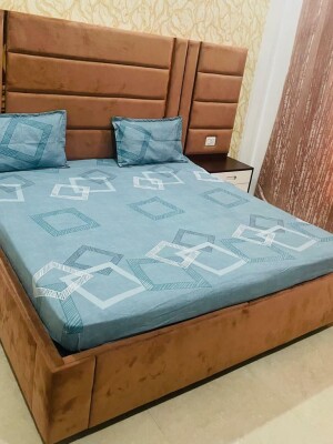 Abstract Cotton 1 Double Bedsheet With 2 Pillow Covers