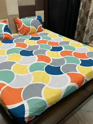 Abstract Cotton 1 Double Bedsheet With 2 Pillow Covers