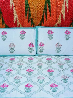 Floral jaal pink & white block printed 210 thread count cotton double bedsheet set with 2 pillow covers - 108 inches x 108 inches