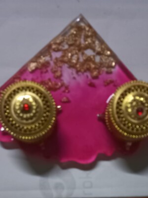 Handmade triangle shape epoxy resin pooja thali with 2 gold colour cups