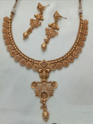 Gold Plated Ginni Pendant Style Necklace with Earring for Woman & Girls