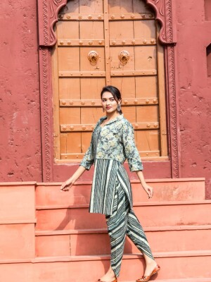 Printed Cotton Women suit with  Harem Pants and shrug