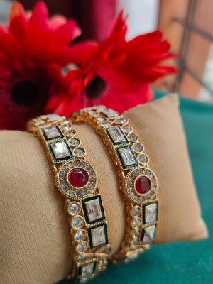 Exquisite Antique Meenakari Bangles, a true testament to the timeless beauty of Indian craftsmanship