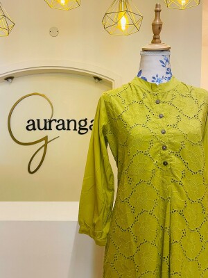 Green Schiffli Set-  fashionable and comfortable ensemble that offers convenience and style.