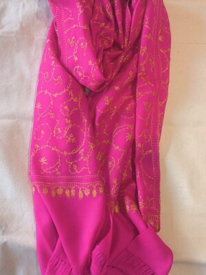 Beautifully hand embroidered sozni work stole with full embroidery (Jal) work.