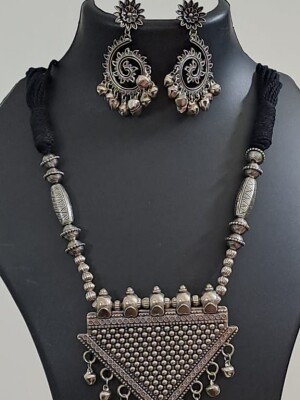 Stylish Jewel Set, Handcrafted  Designer pendant,  Beaded Necklace set for Women & Girls.