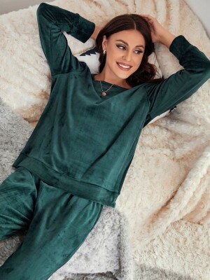 Sea Green Velvet set, beautiful , Versatile Styling and  ensuring a flattering and comfortable fit.
