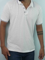 White 100% Cotton Polo T-shirt – a wardrobe essential that seamlessly combines style, comfort, and sustainability.