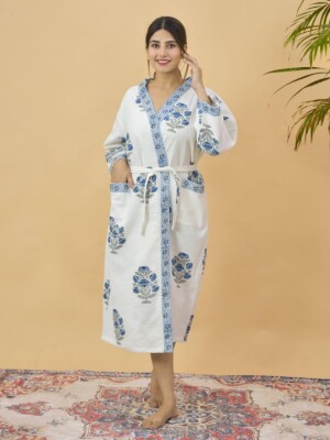 Lightweight hand block printed bathrobe with tie belt and patch pockets for women