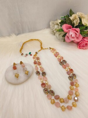 Natural pearl & stone two-layer neckpiece